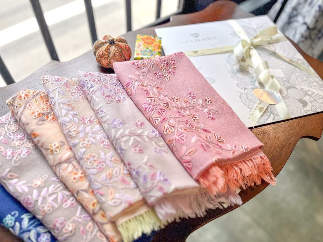 特別なギフトには、ぜひ手刺繍ストールを