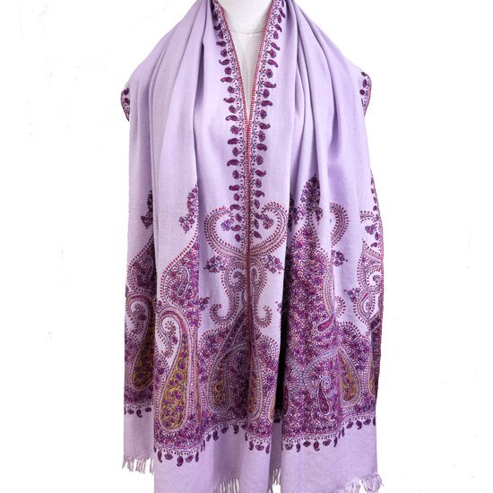 Wool needle-embroidered stole (light purple/pink)
