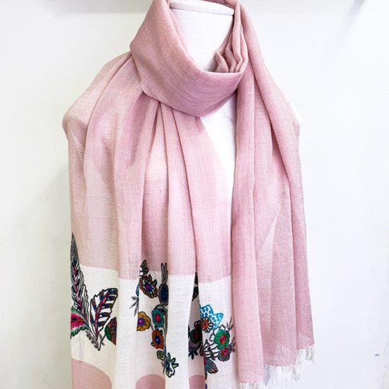 Lightweight wool & silk Allie hand embroidered stole (light pink)