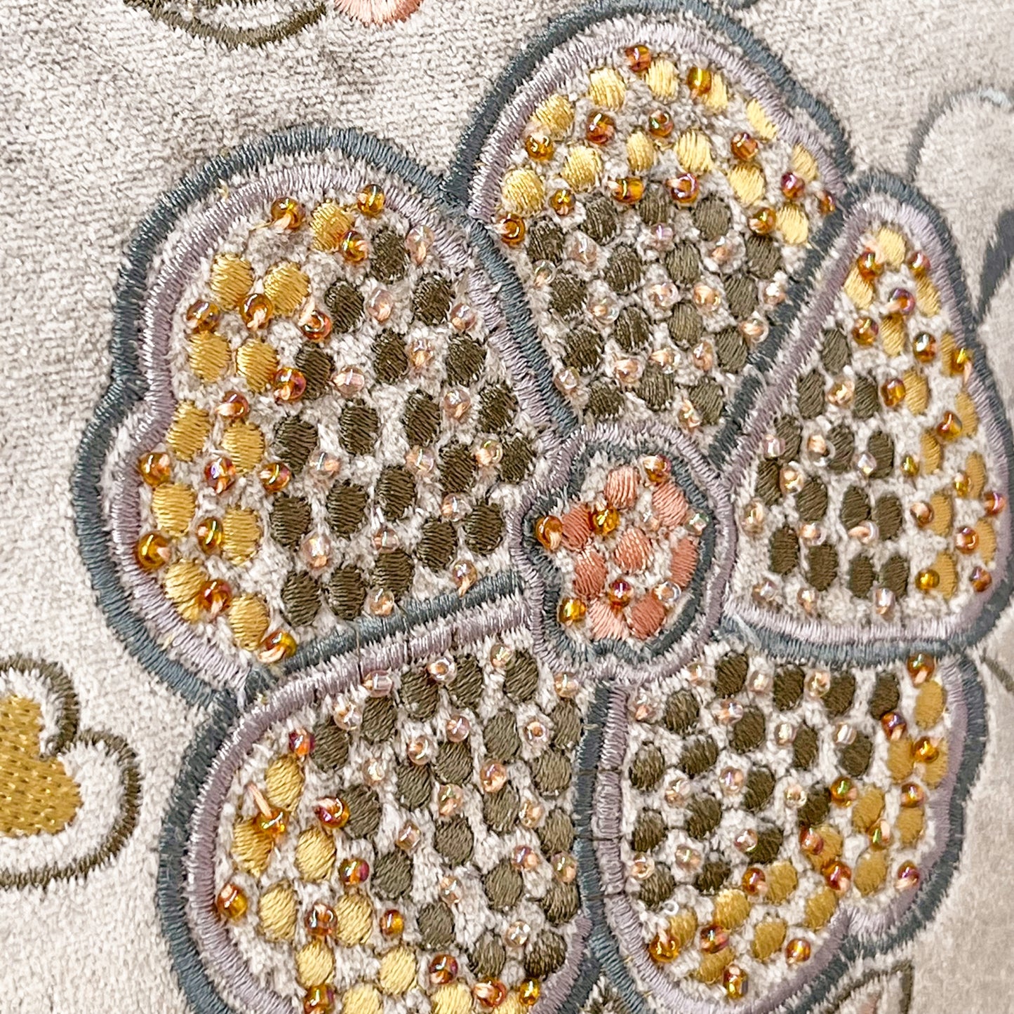 Embroidered beaded cotton shoulder bag (beige/multi)