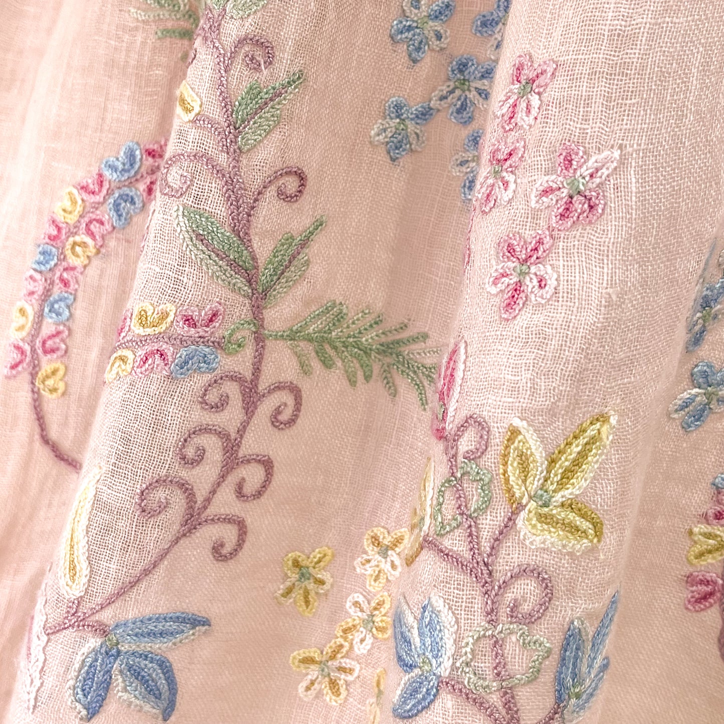 リネン アリー手刺繍ストール (ライトピンク)