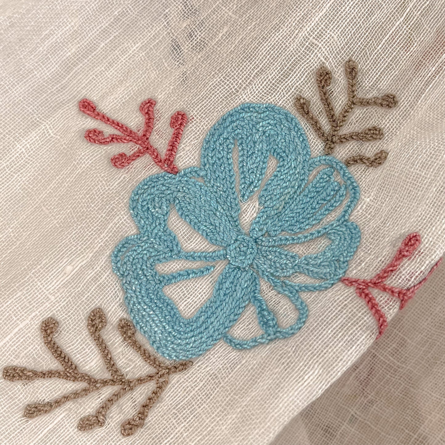 リネン アリー手刺繍ストール (ライトピンクベージュ)