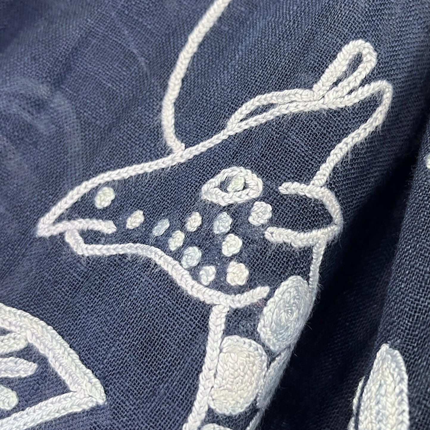 Giraffe Pattern Safari Dance Linen Arry Hand Embroidered Stole (Navy)