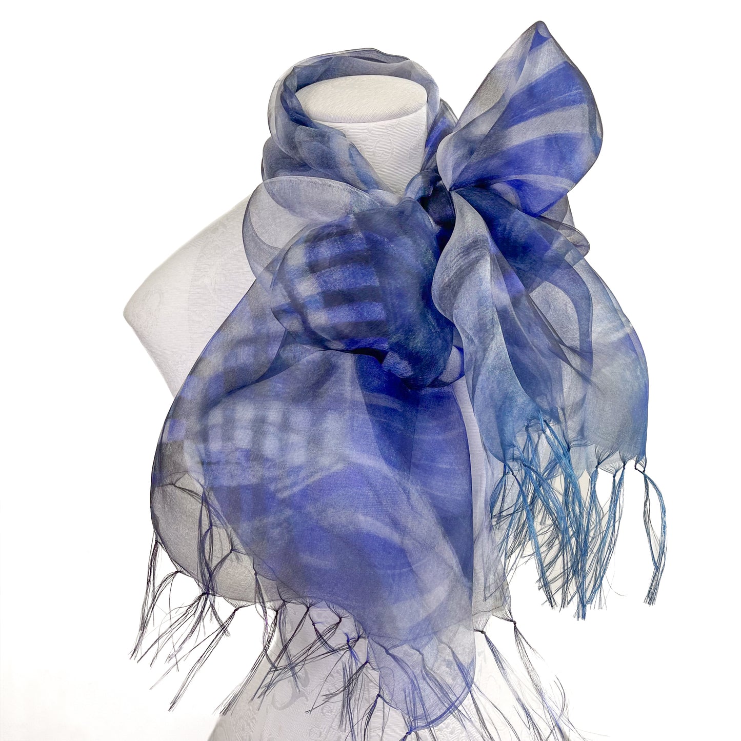 Japanese-made double silk print double silk organza print stole (navy)