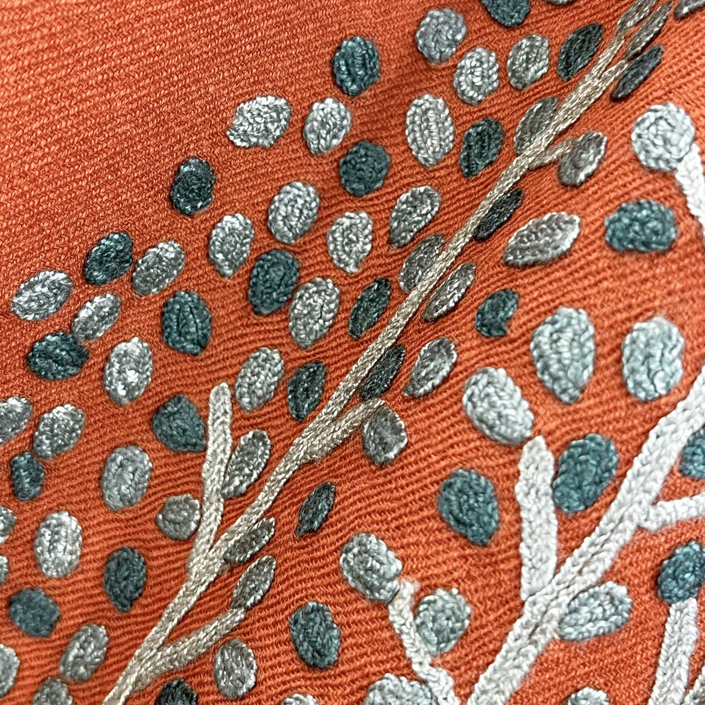 TREE ウール アリー手刺繍ストール (オレンジ)