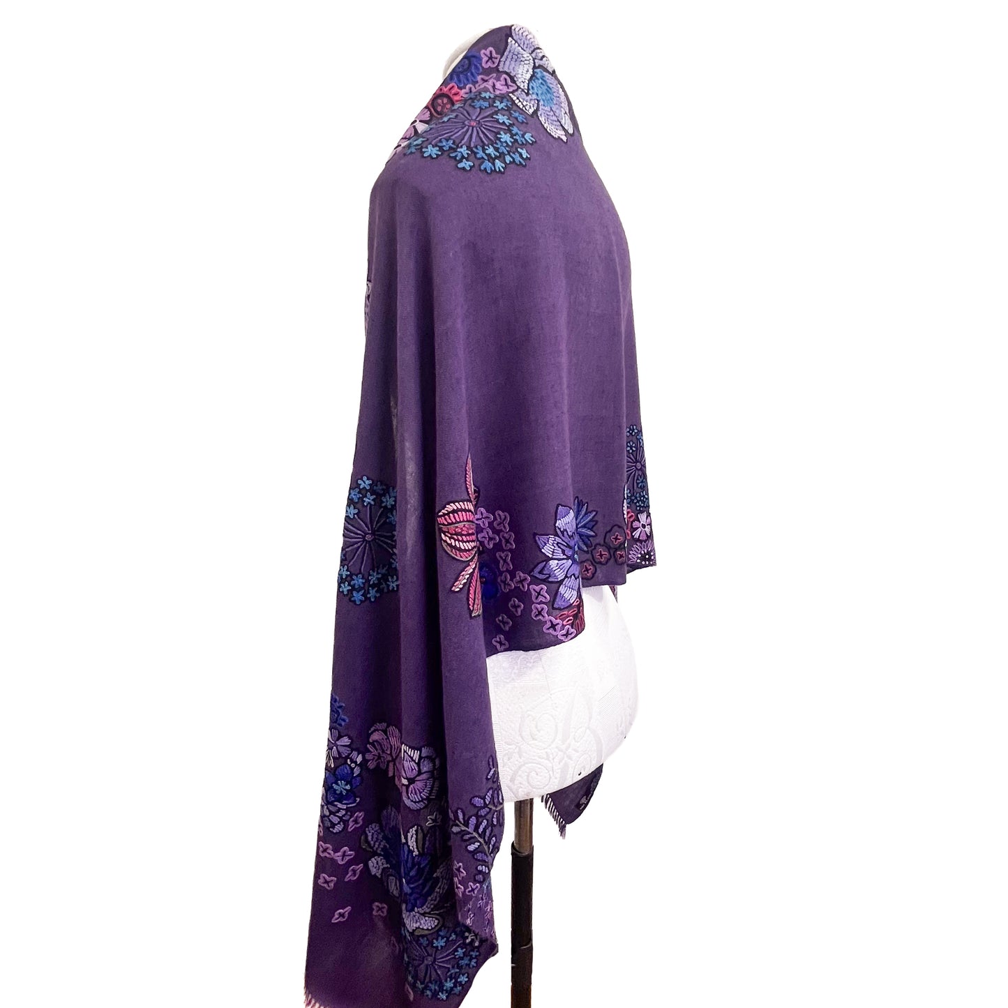 FLOWER MERRY GO ROUND ウール アリー手刺繍ストール (ダークパープル)