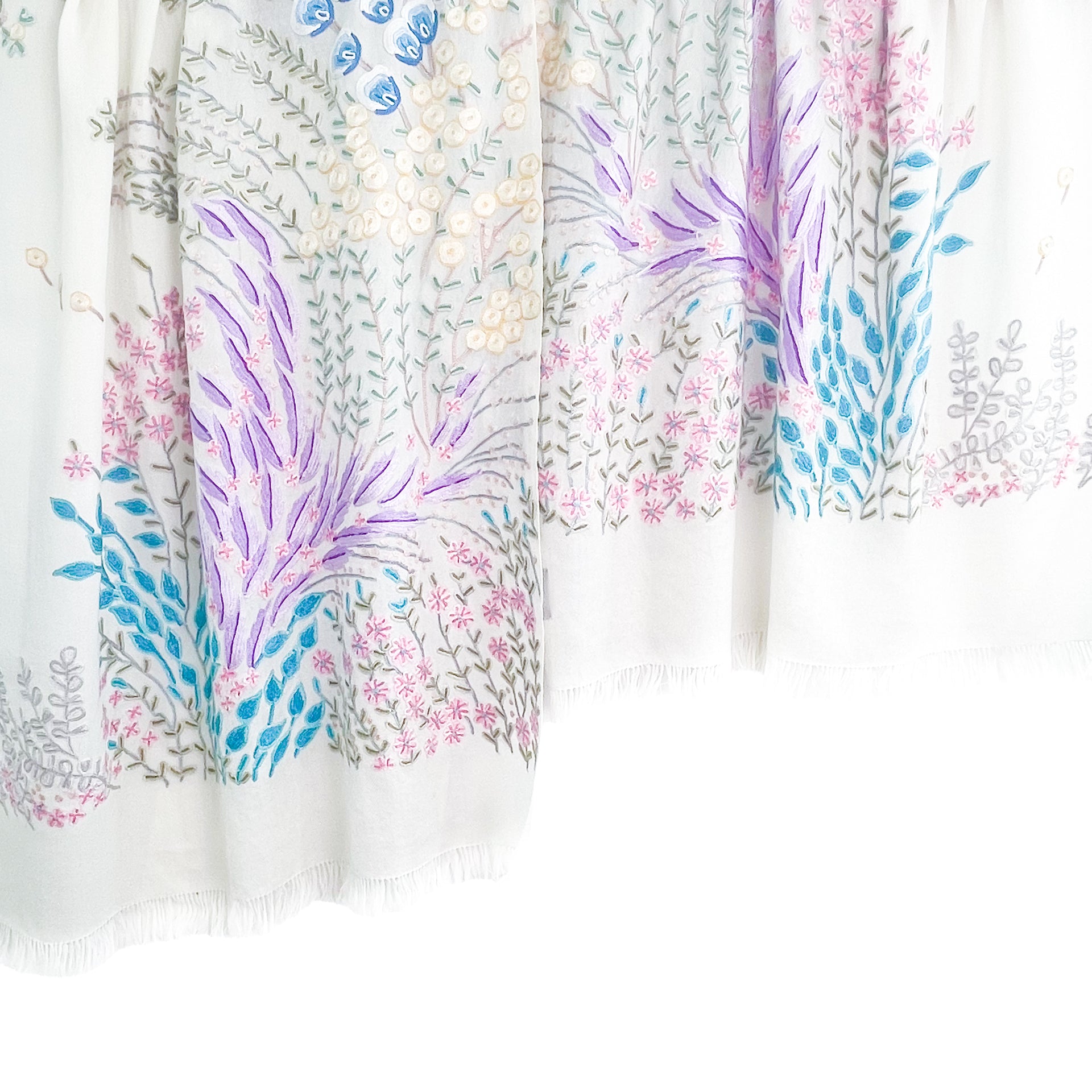 Spring Garden ウール アリー手刺繍ストール (ホワイト/マルチ) – TARA