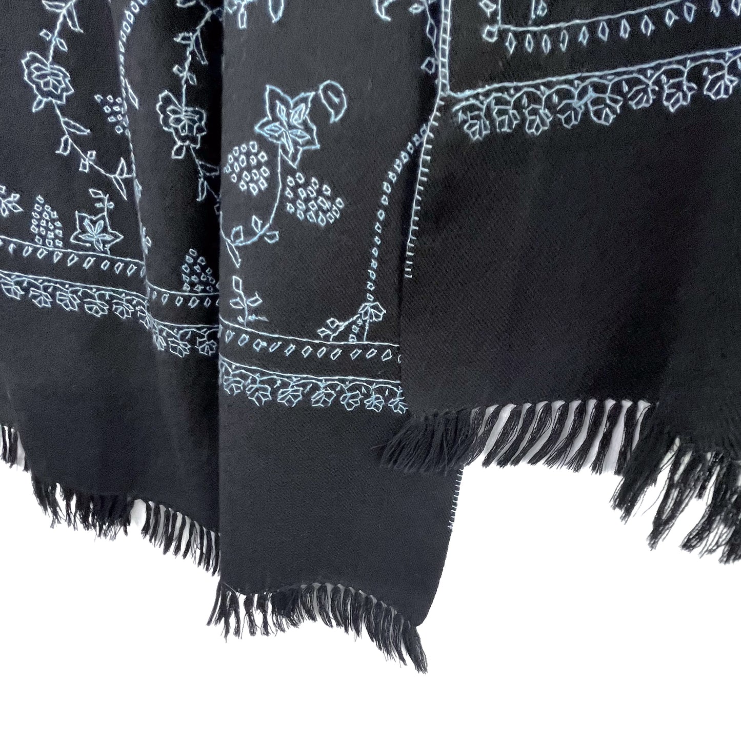 ウール ニードル手刺繍ストール (ブラック)