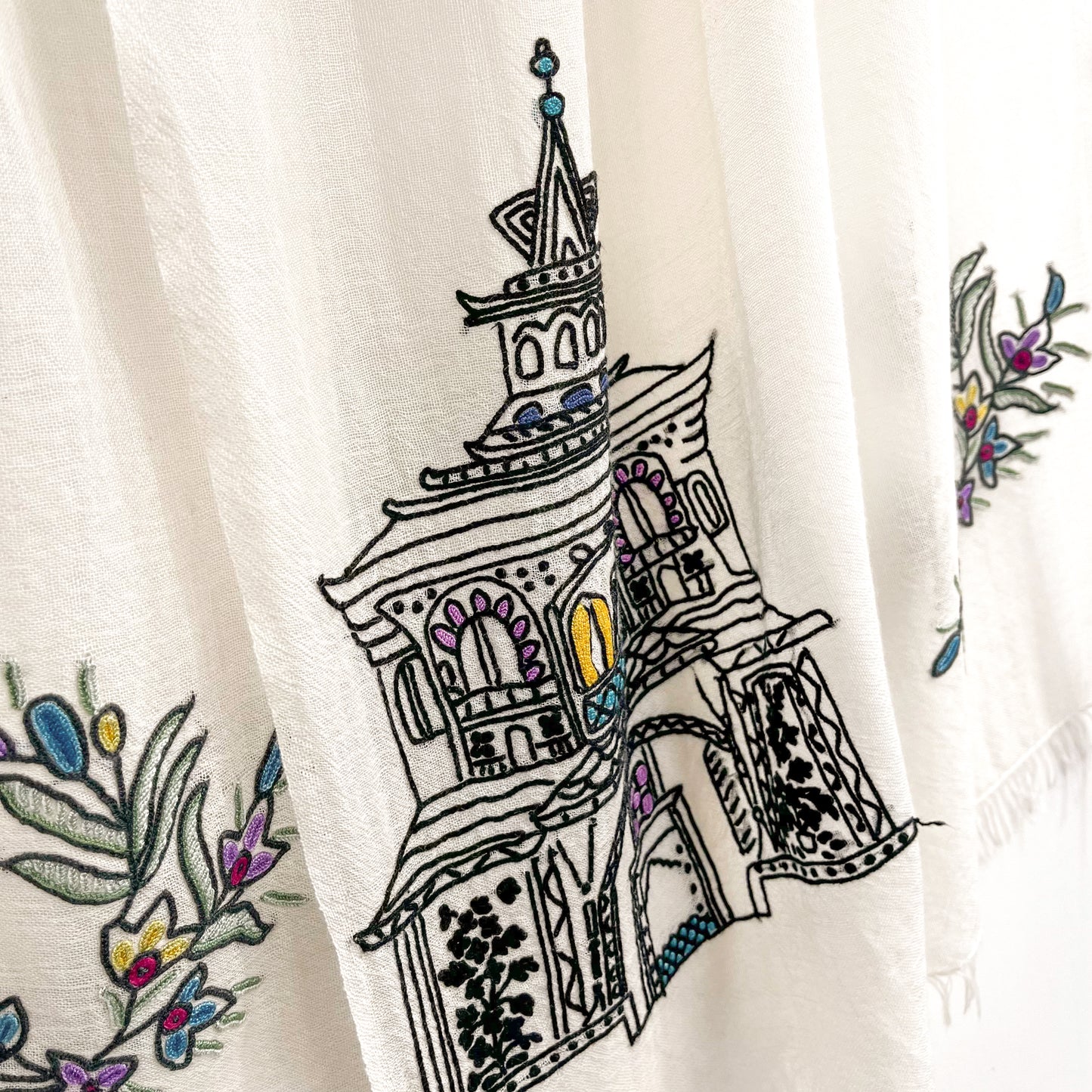 Lightweight wool and silk Allie hand-embroidered stole (white)