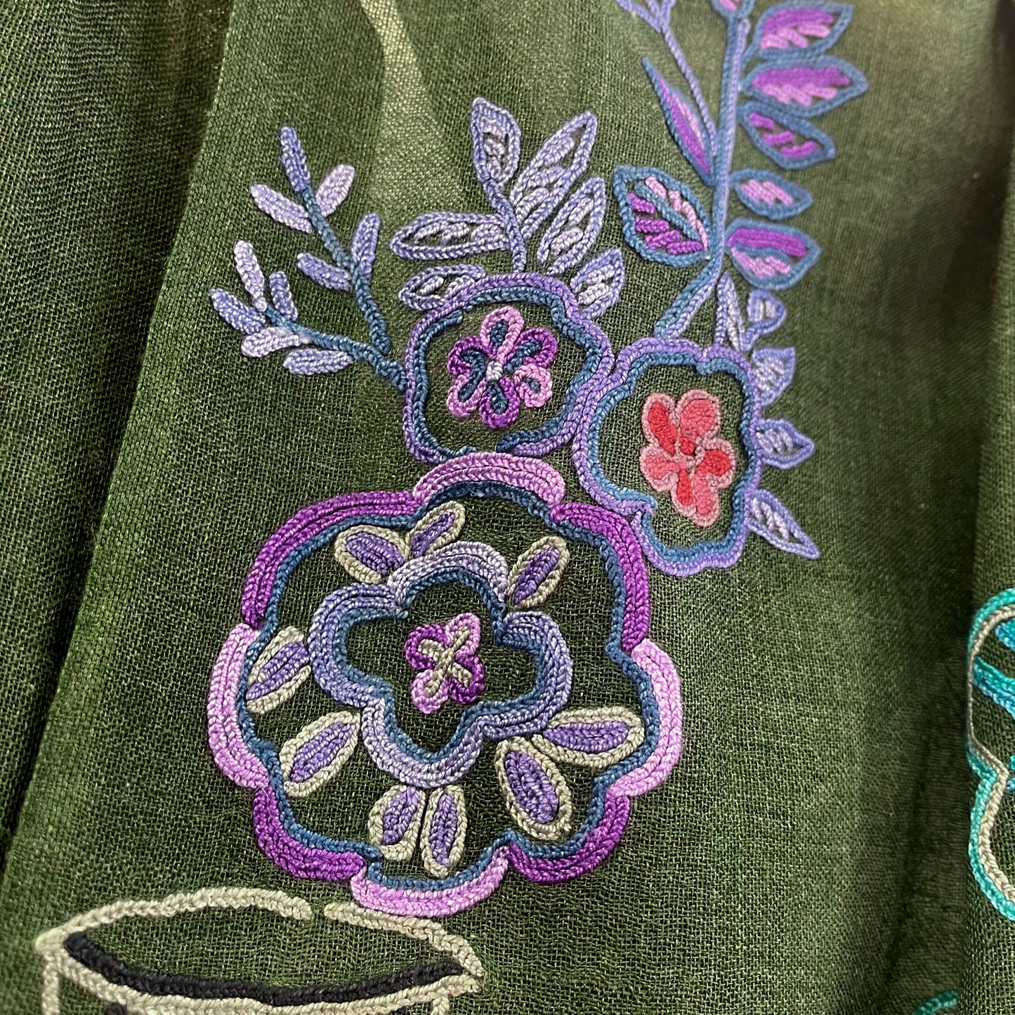 NEW FLOWER POT ウール&シルク アリー手刺繍ストール (ダークグリーン)