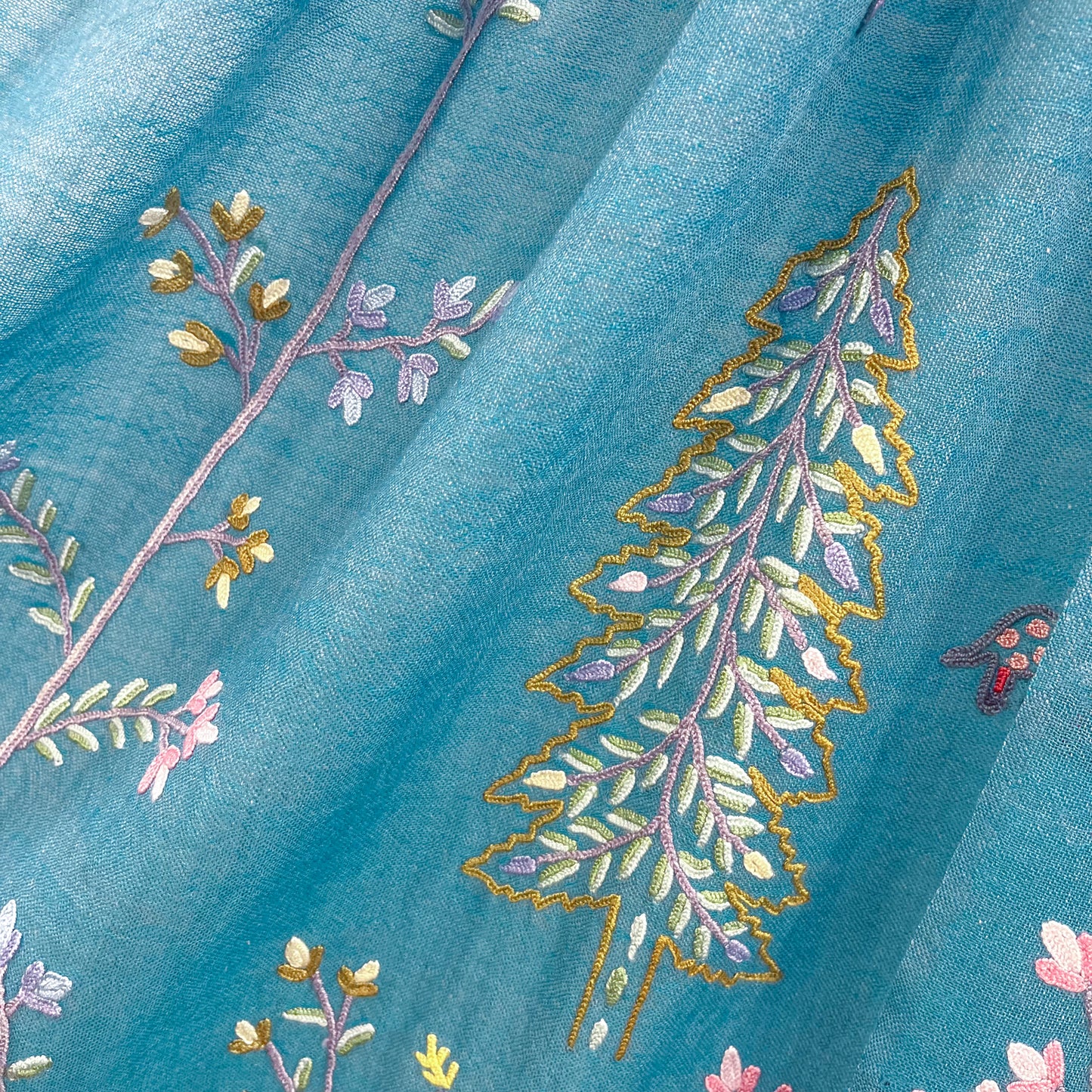 Tree of Life 薄手ウール&シルク アリー手刺繍ストール (ターコイズ)