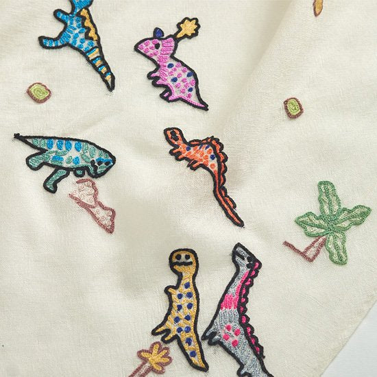 ハッピーアニマルズダイナソープレイグラウンド 薄手ウール&シルク アリー手刺繍ストール