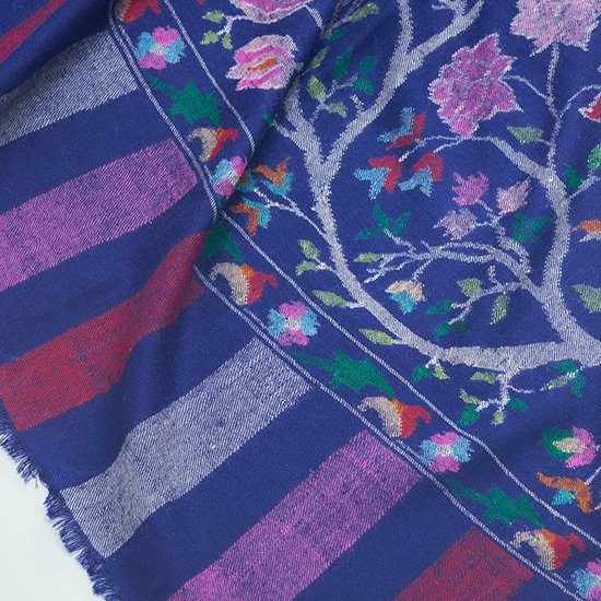 Handwoven cashmere crab weave shawl (navy)