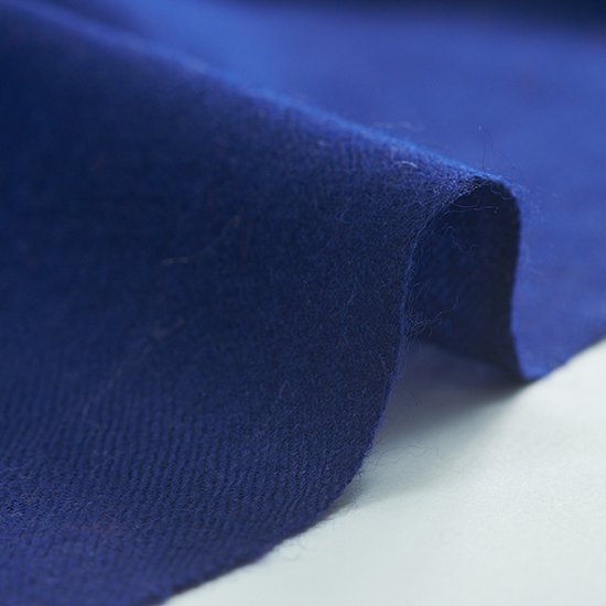Handwoven cashmere crab weave shawl (navy)