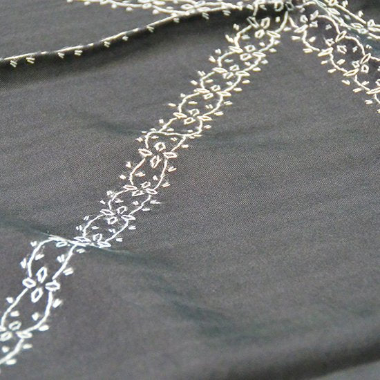 Silk Needle-Embroidered Stole (Black)