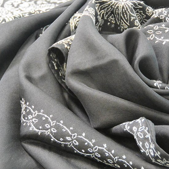 Silk Needle-Embroidered Stole (Black)