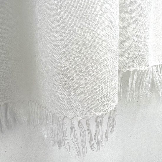 ウール&シルク ニードル手刺繍ストール(ホワイト/ターコイズ)