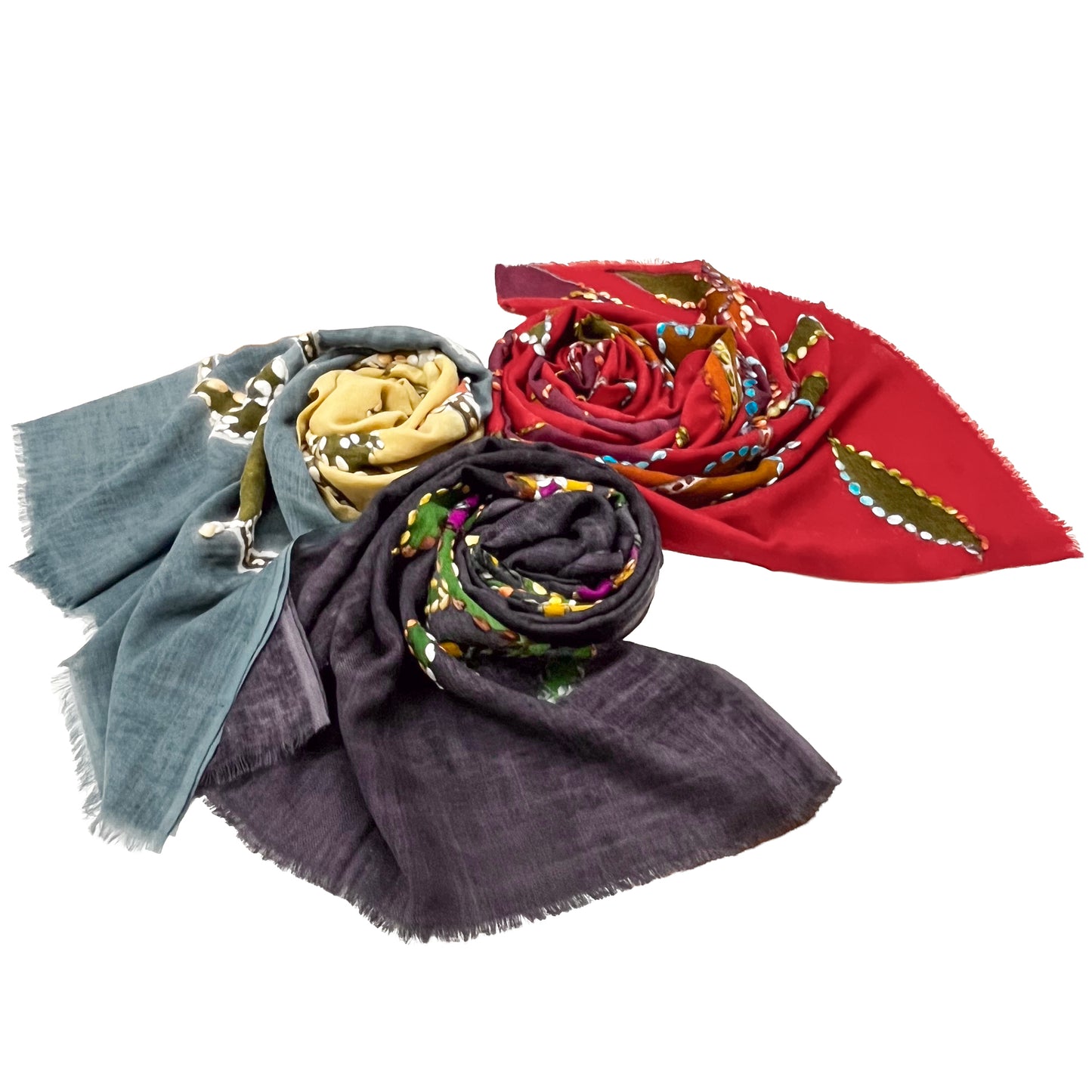 2026HappyBag 3万円 ＜ニードル手刺繍ストール1点+ウール毛糸手刺繍ストール1点+細幅マシン刺繍 ストール 1点+ワンハンドルポーチ1点セット＞3点限定！