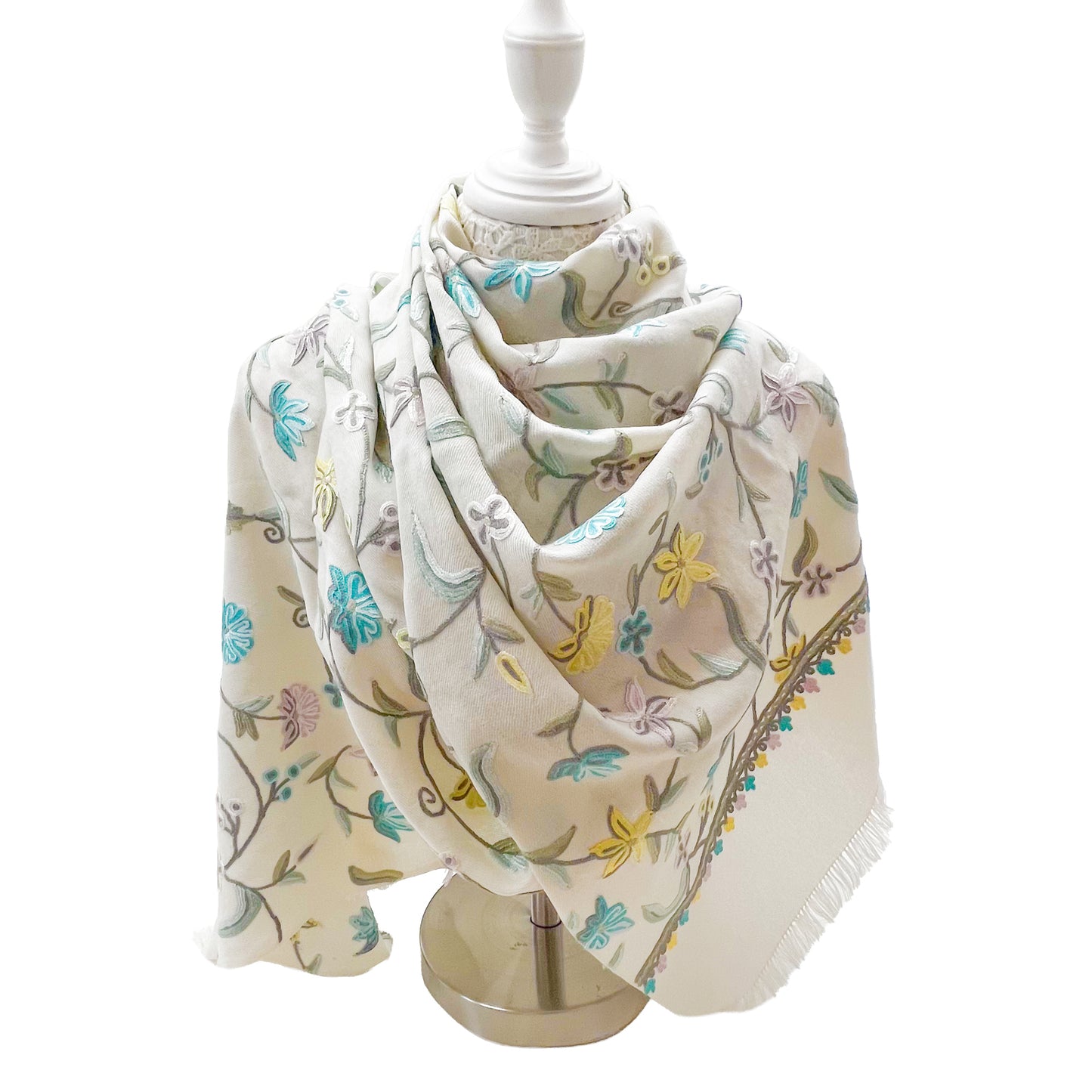 2026HappyBag 5万円＜ウール アリー手刺繍ストール1点+細幅マシン刺繍ストール1点+ウール毛糸手刺繍ストール1点+アリー手刺繍 ショルダーバッグ1点セット＞1点限定！