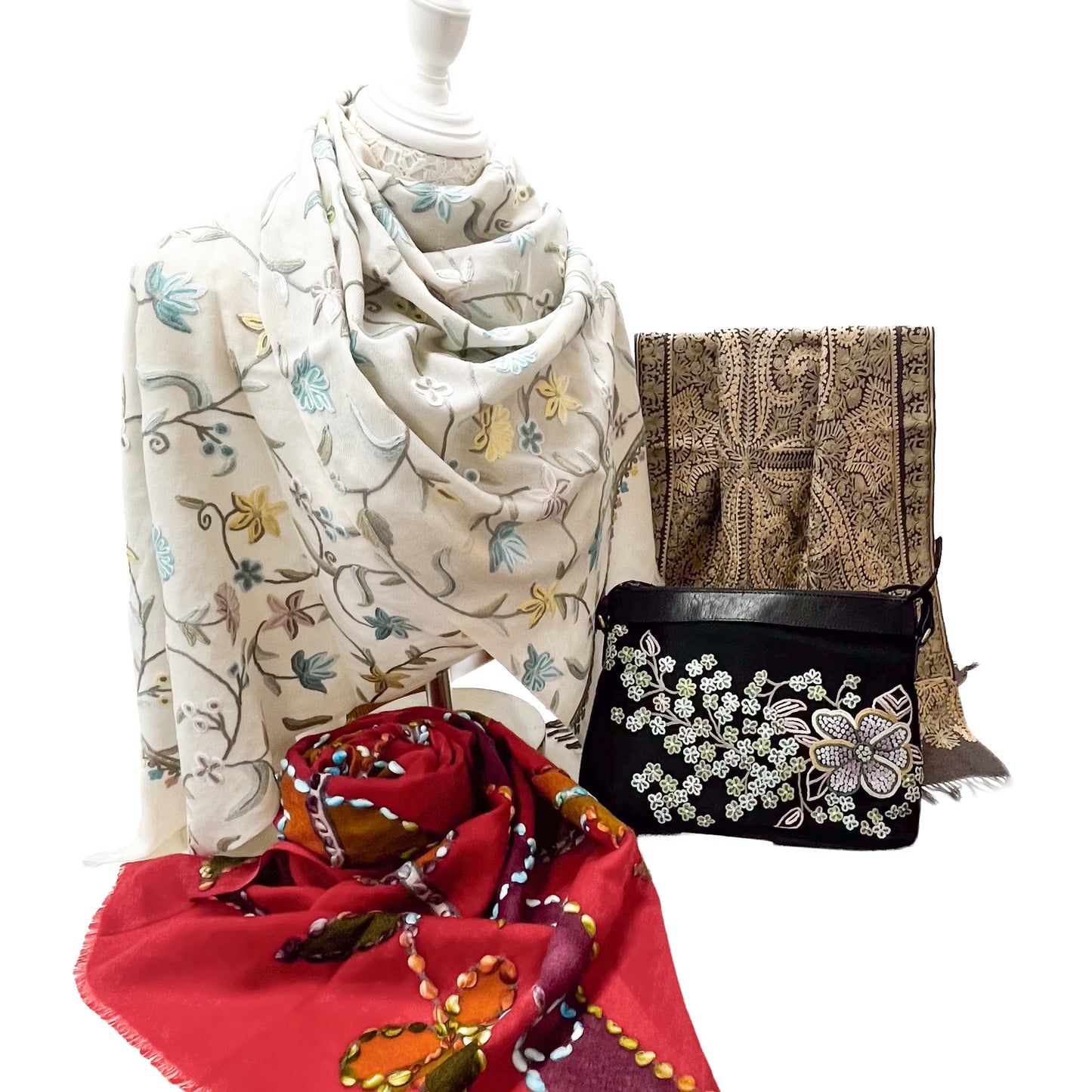 2026HappyBag 5万円＜ウール アリー手刺繍ストール1点+細幅マシン刺繍ストール1点+ウール毛糸手刺繍ストール1点+アリー手刺繍 ショルダーバッグ1点セット＞1点限定！