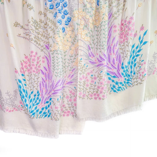 Spring Garden ウール アリー手刺繍ストール (ホワイト/マルチ)