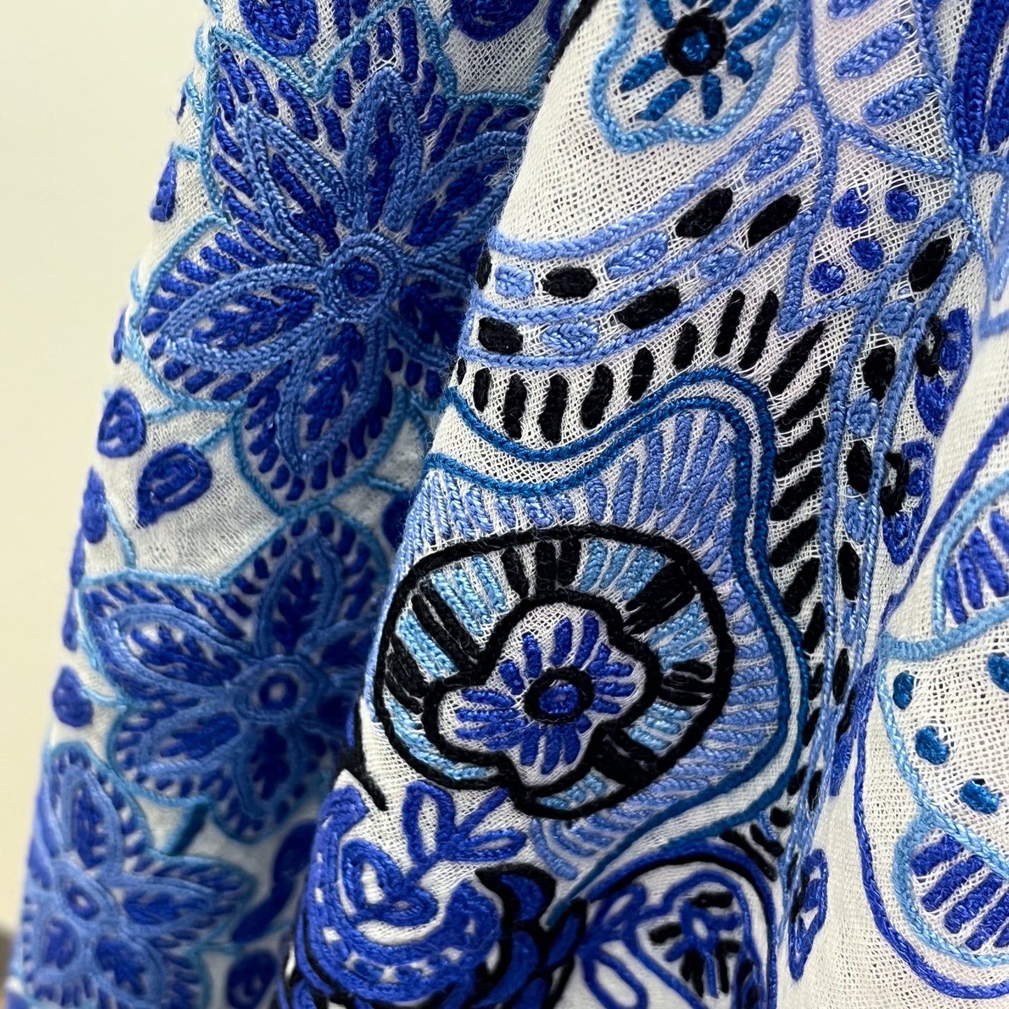 Lightweight wool and silk Allie hand-embroidered stole (navy)