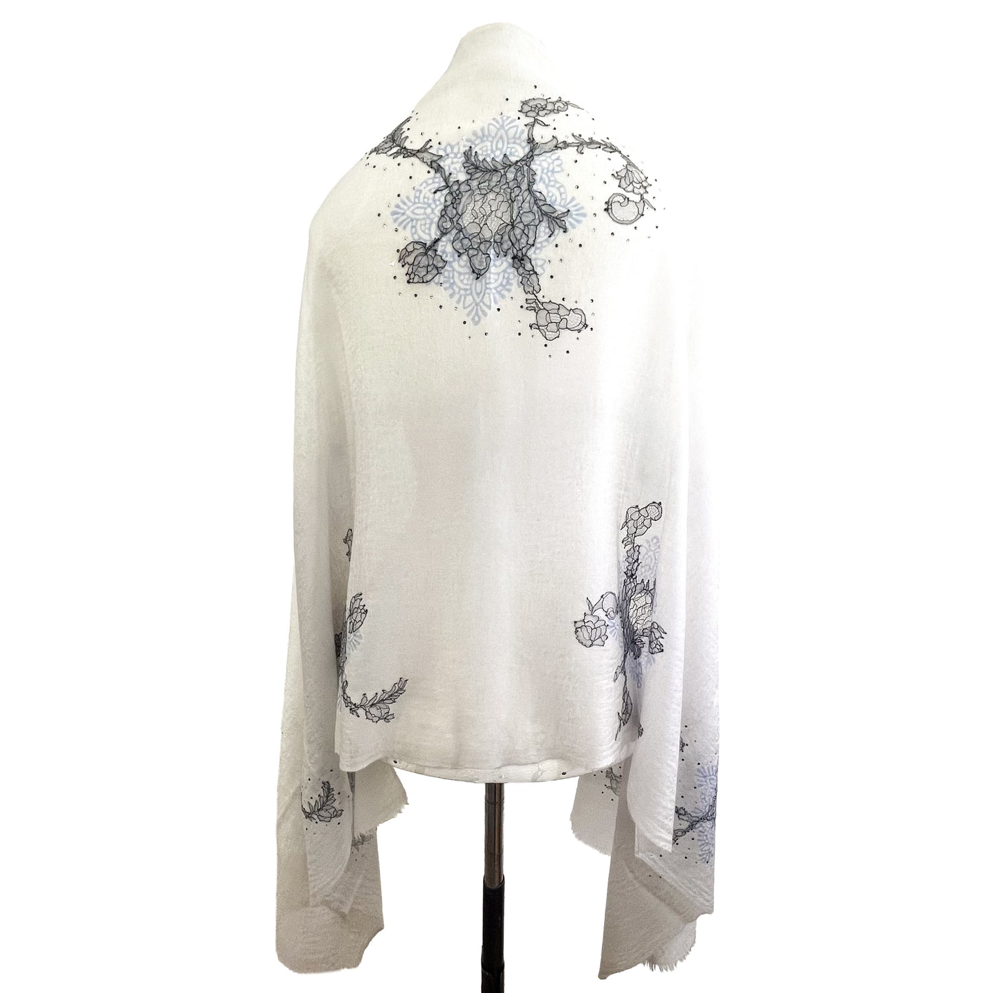 レースシリーズ 薄手カシミヤ レースストール (ホワイト-グレーグラデーション)