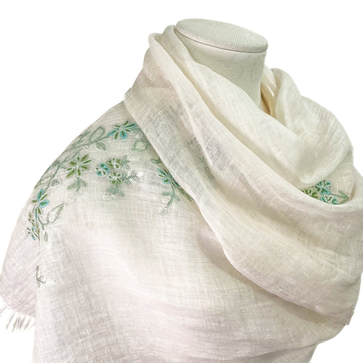Linen hand-embroidered stole (light green)
