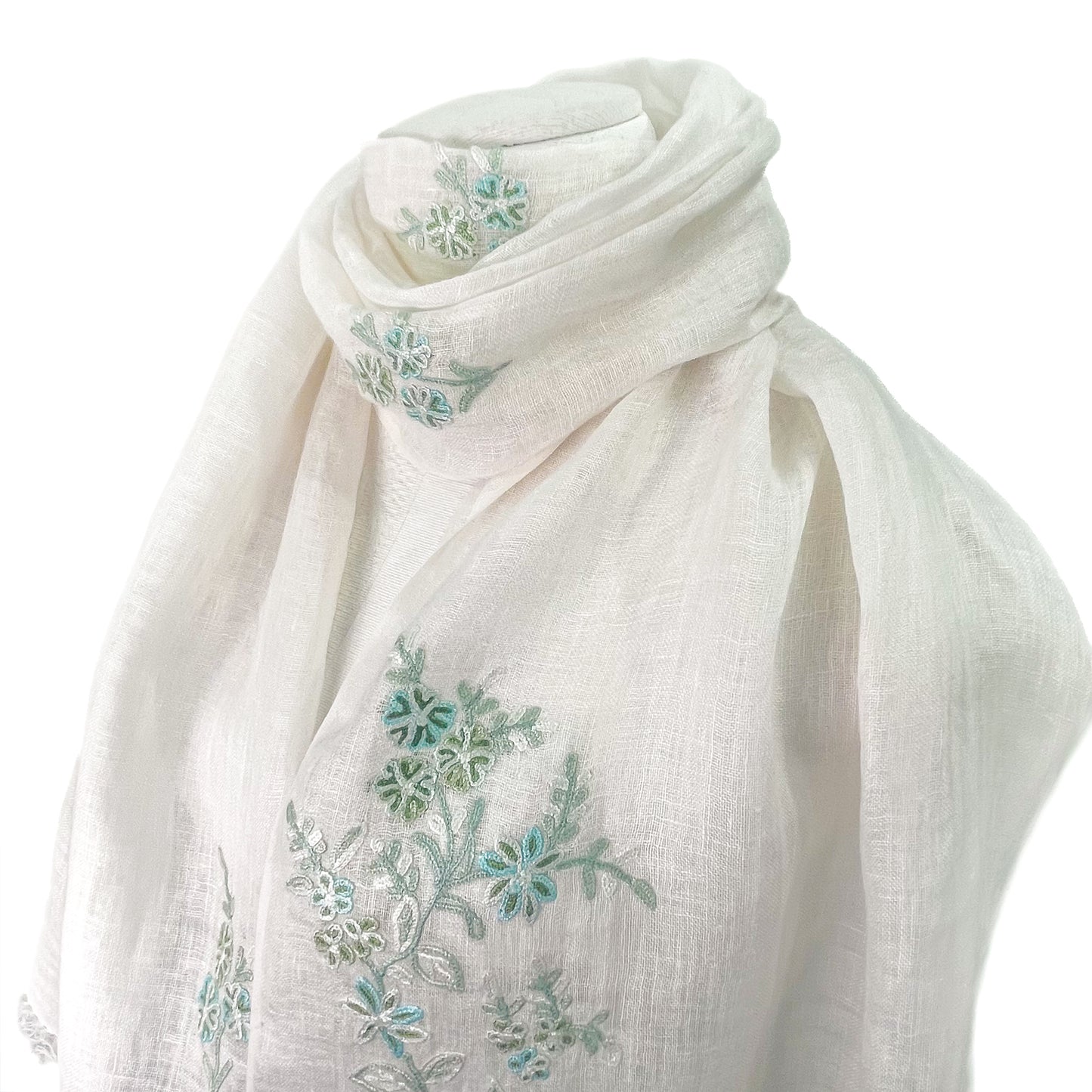 Linen hand-embroidered stole (light green)