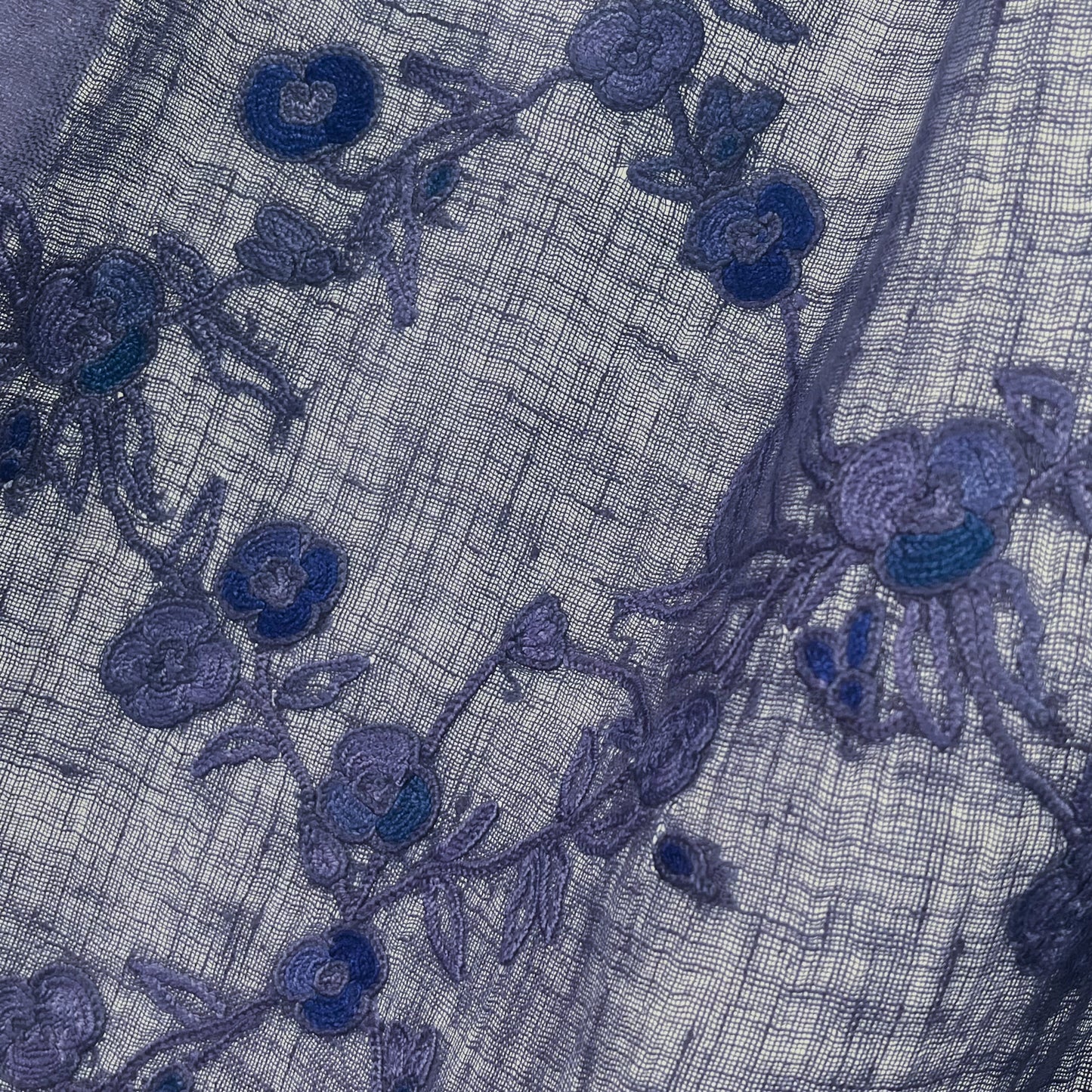 [Free Shipping] Colorful Flower Linen Hand Embroidered Stole 60cm x 195cm (Light Blue)