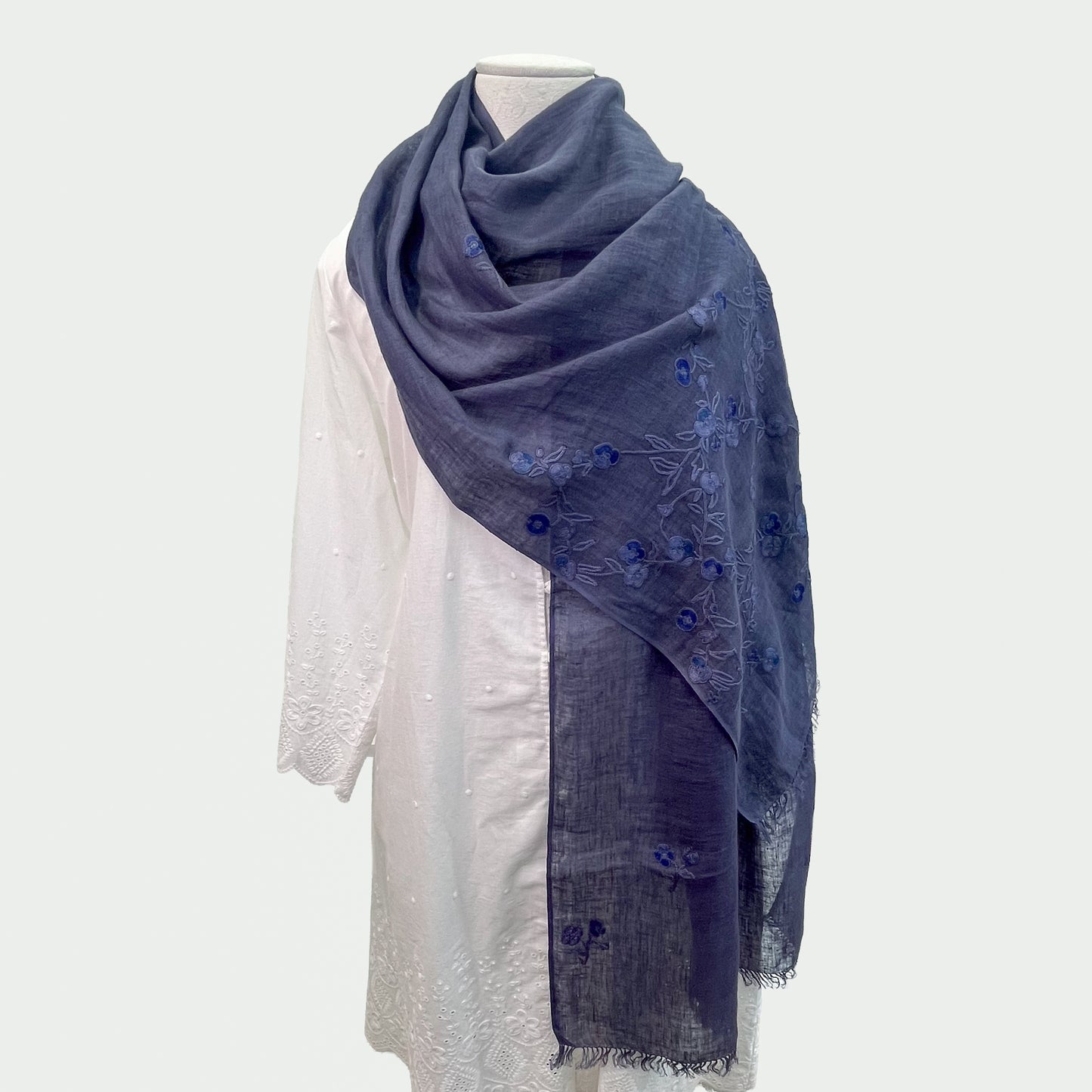 [Free Shipping] Colorful Flower Linen Hand Embroidered Stole 60cm x 195cm (Light Blue)