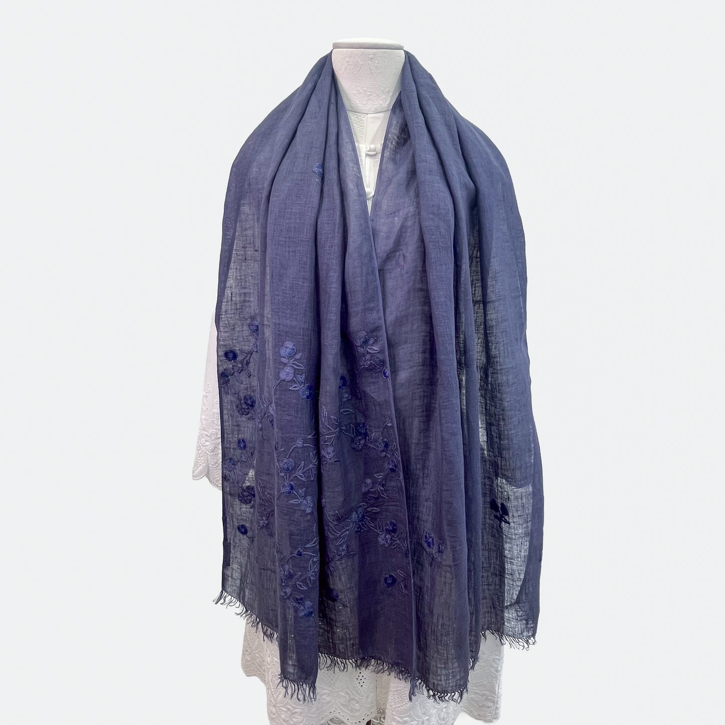 [Free Shipping] Colorful Flower Linen Hand Embroidered Stole 60cm x 195cm (Light Blue)