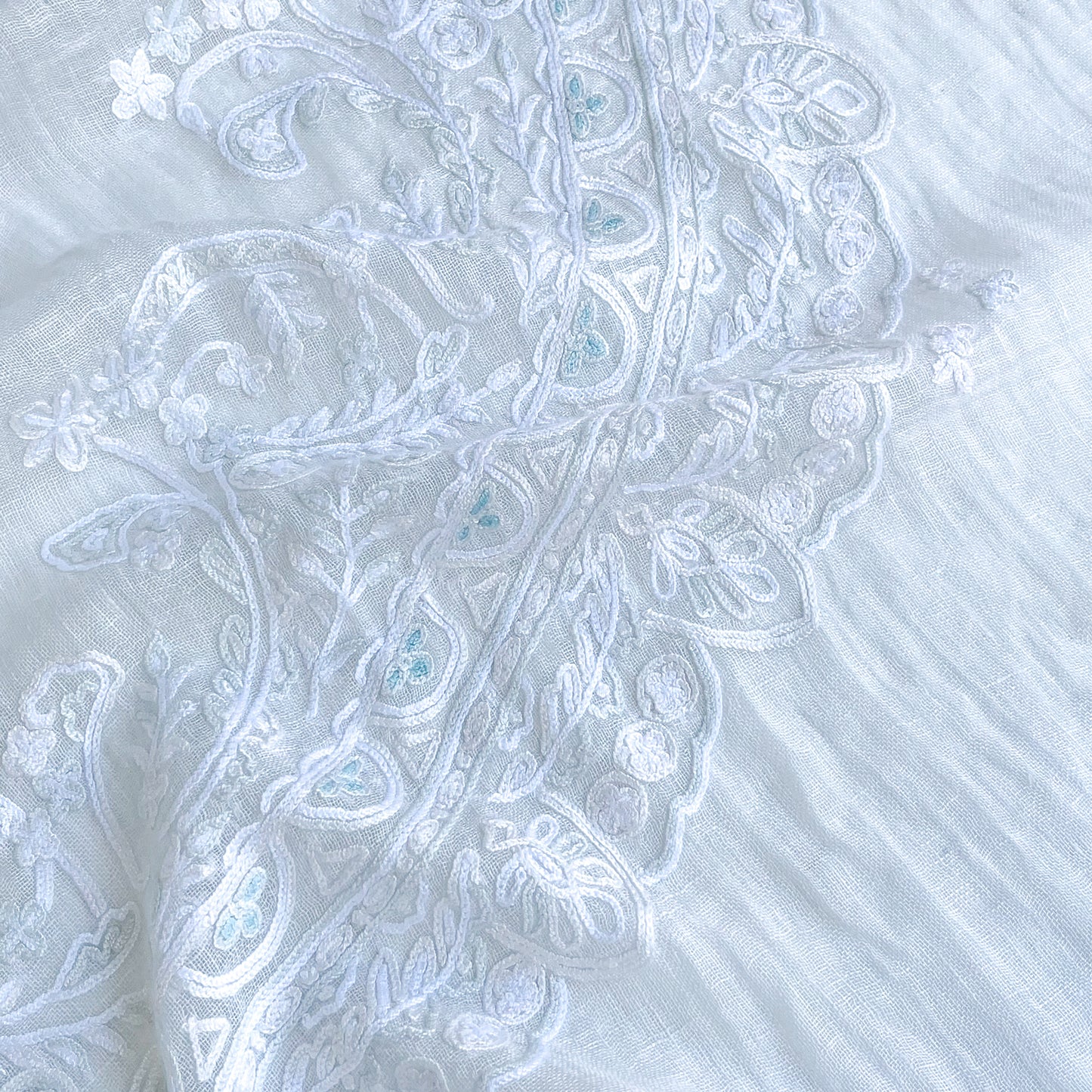 Lace 麻素材 アリー手刺繍ストール (ホワイト/ホワイト)