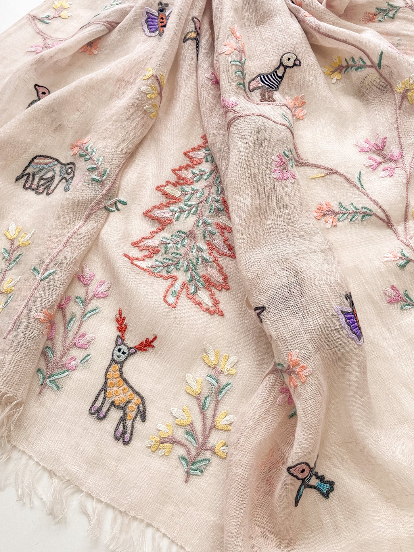 Tree of Life 麻素材 アリー手刺繍ストール (ライトベージュ)