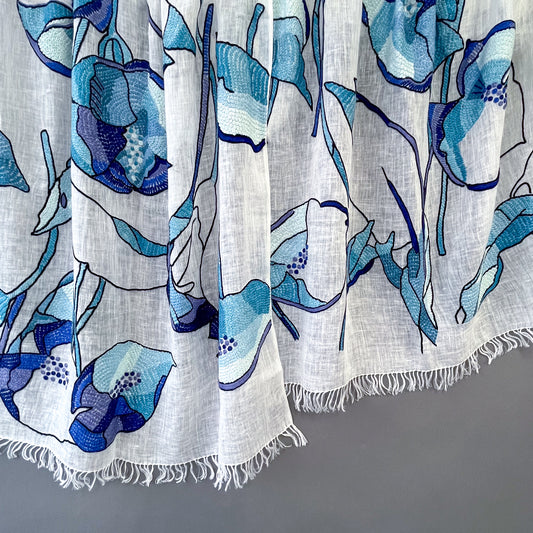 GARDEN IN A MIST 麻素材 アリー手刺繍ストール (ホワイト/ブルー)