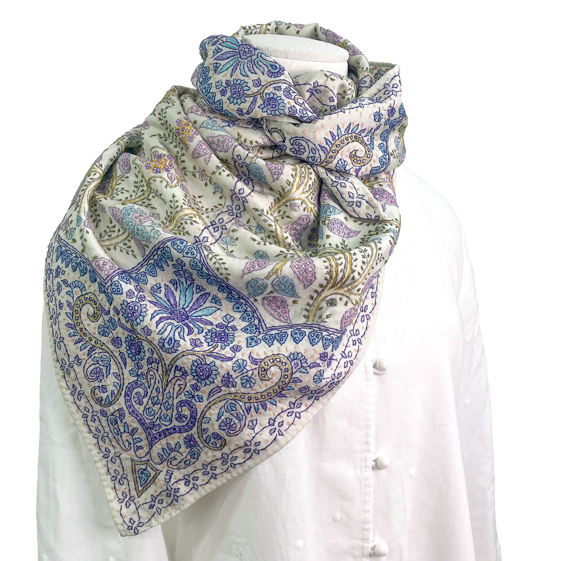 ネストローブ 手刺繍シルクショール スカーフ シルク ニードル手刺繍スカーフ (グリーン) – TARA BLANCA ONLINE