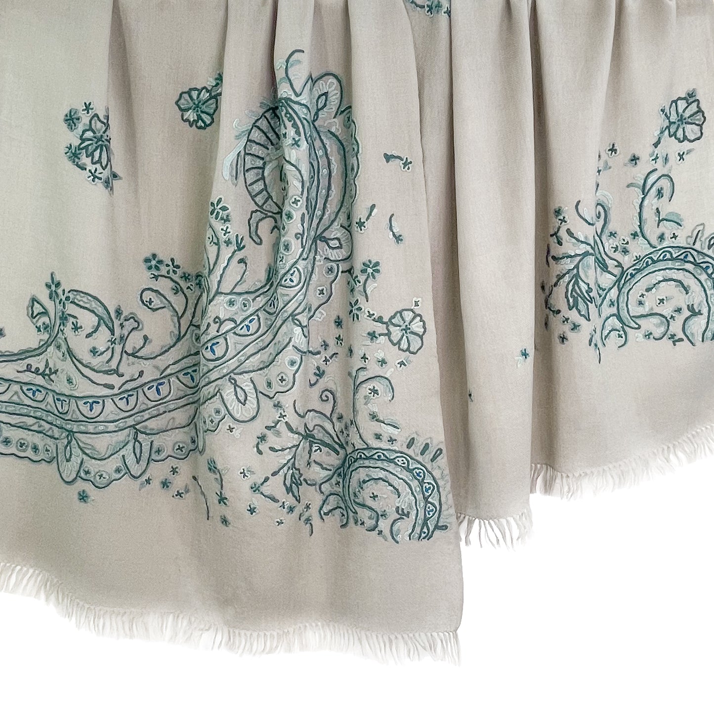 Wool Arly hand embroidered stole 60cm x 200cm (light grey)