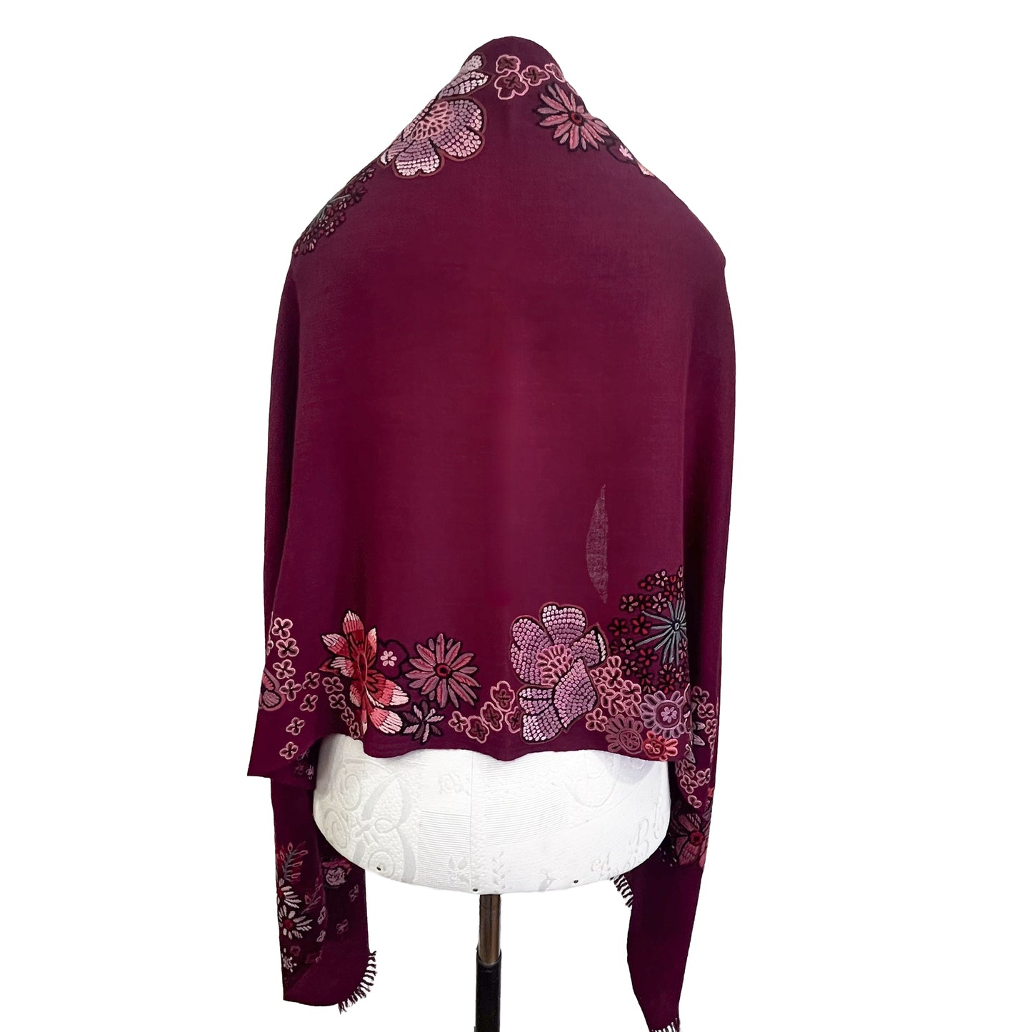 FLOWER MERRY GO ROUND ウール アリー手刺繍ストール (ラディッシュパープル)