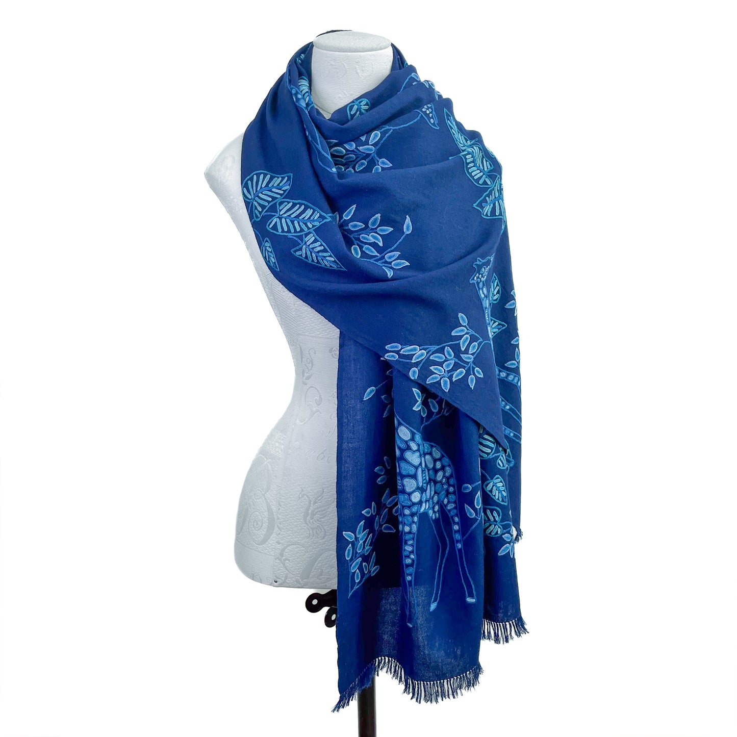 キリン柄サファリダンス ウール アリー手刺繍ストール (ネイビーブルー)