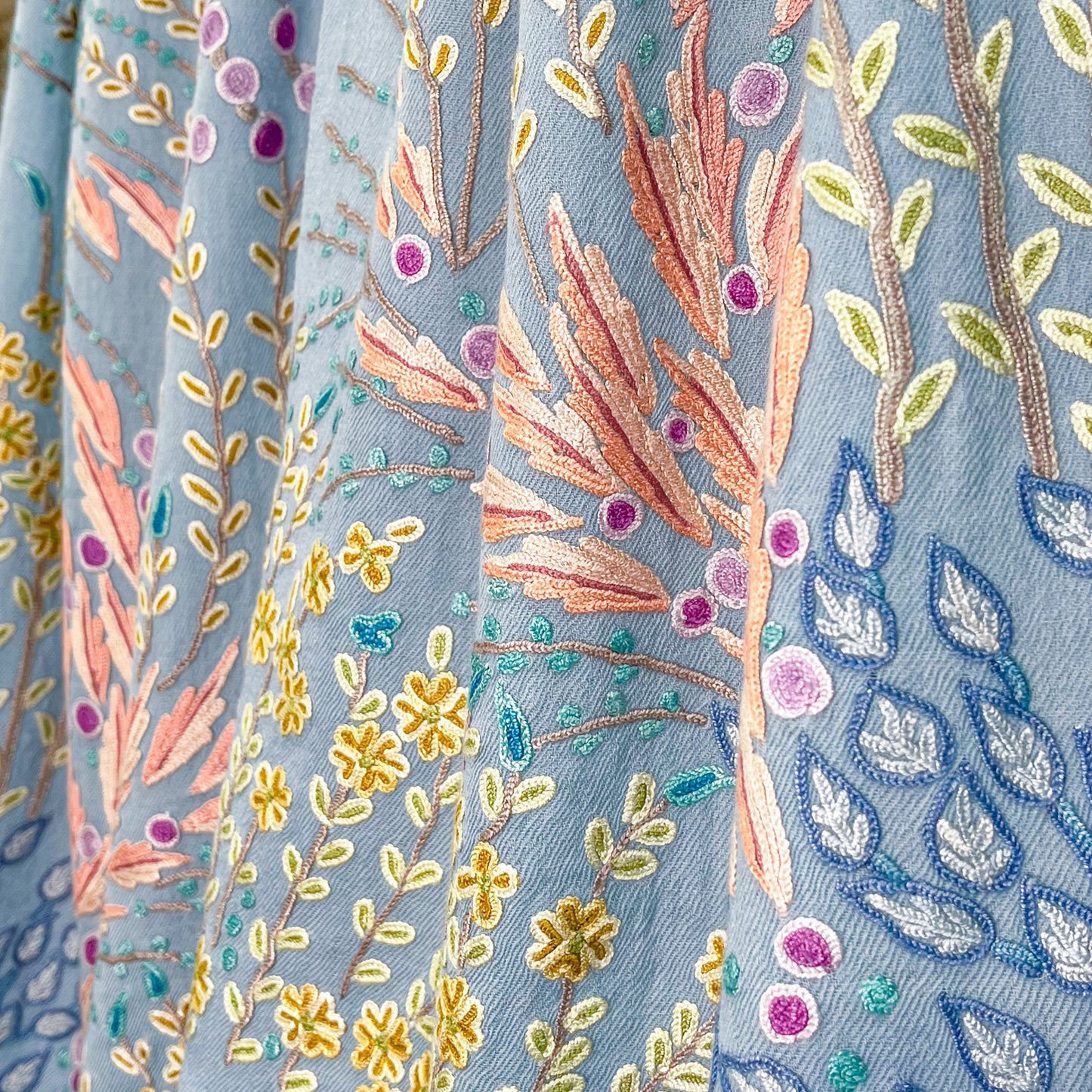 Flower motif thin wool &amp; silk Allie hand embroidered stole 60cm x 185cm (dark purple) S-WTA8002_0123