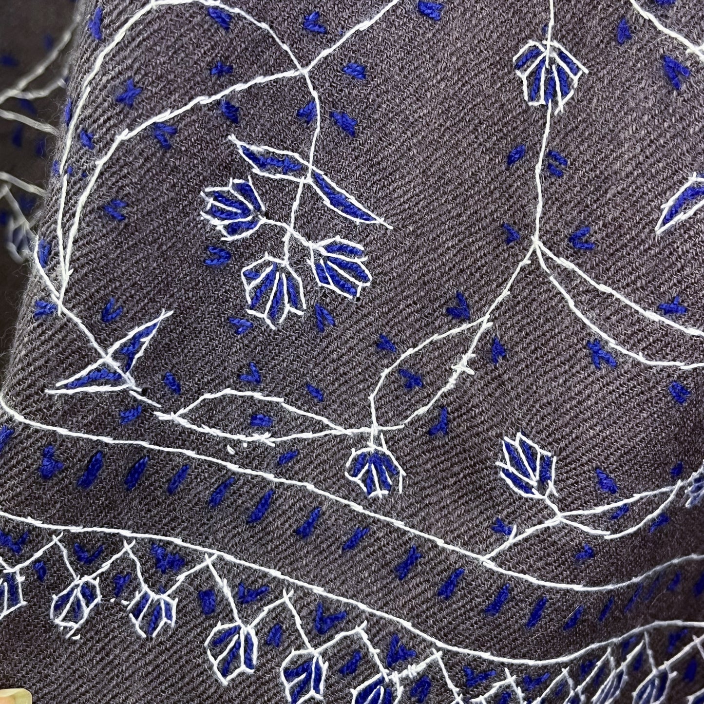 Wool Arly Hand Embroidered Stole (White/Light Green)