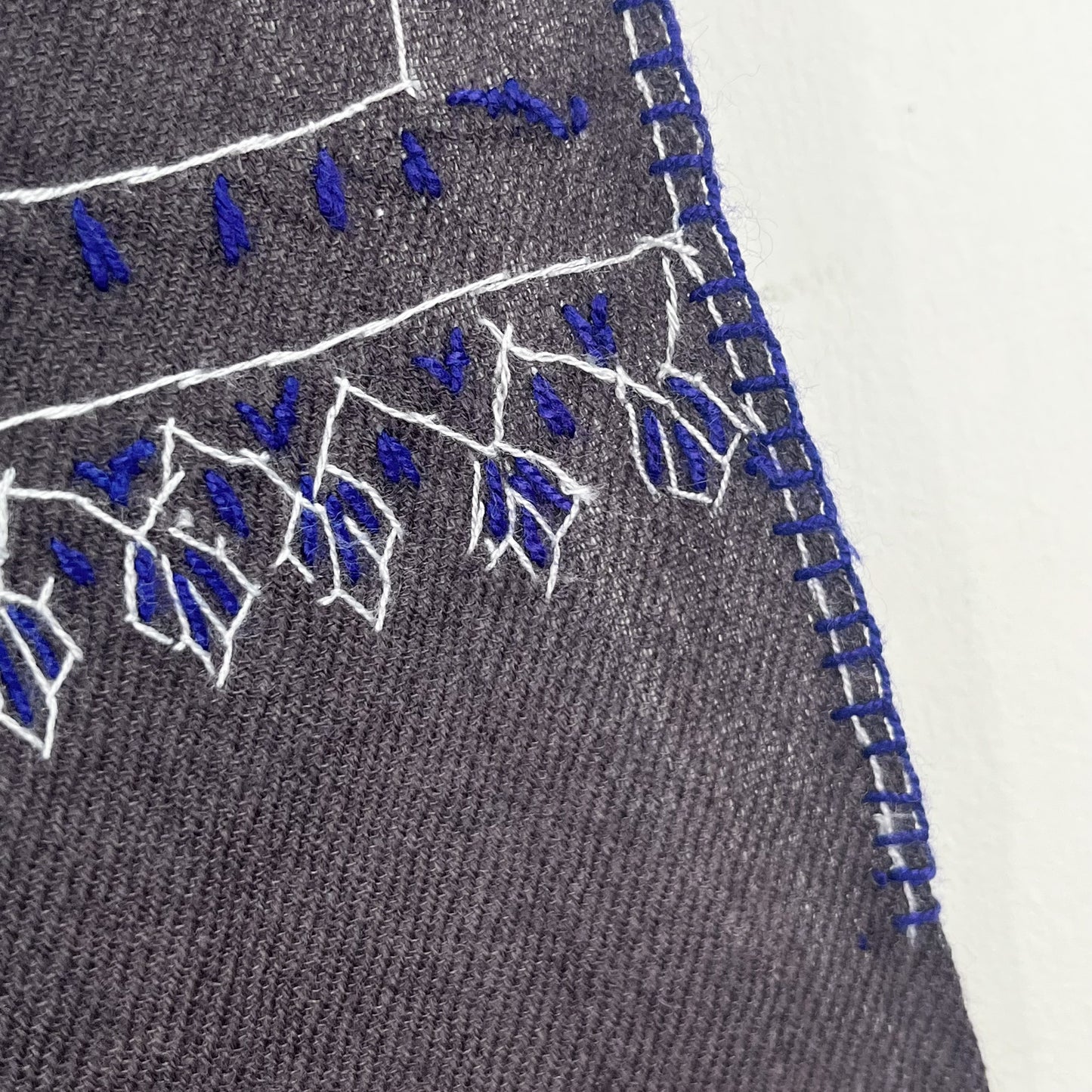 Wool Arly Hand Embroidered Stole (White/Light Green)