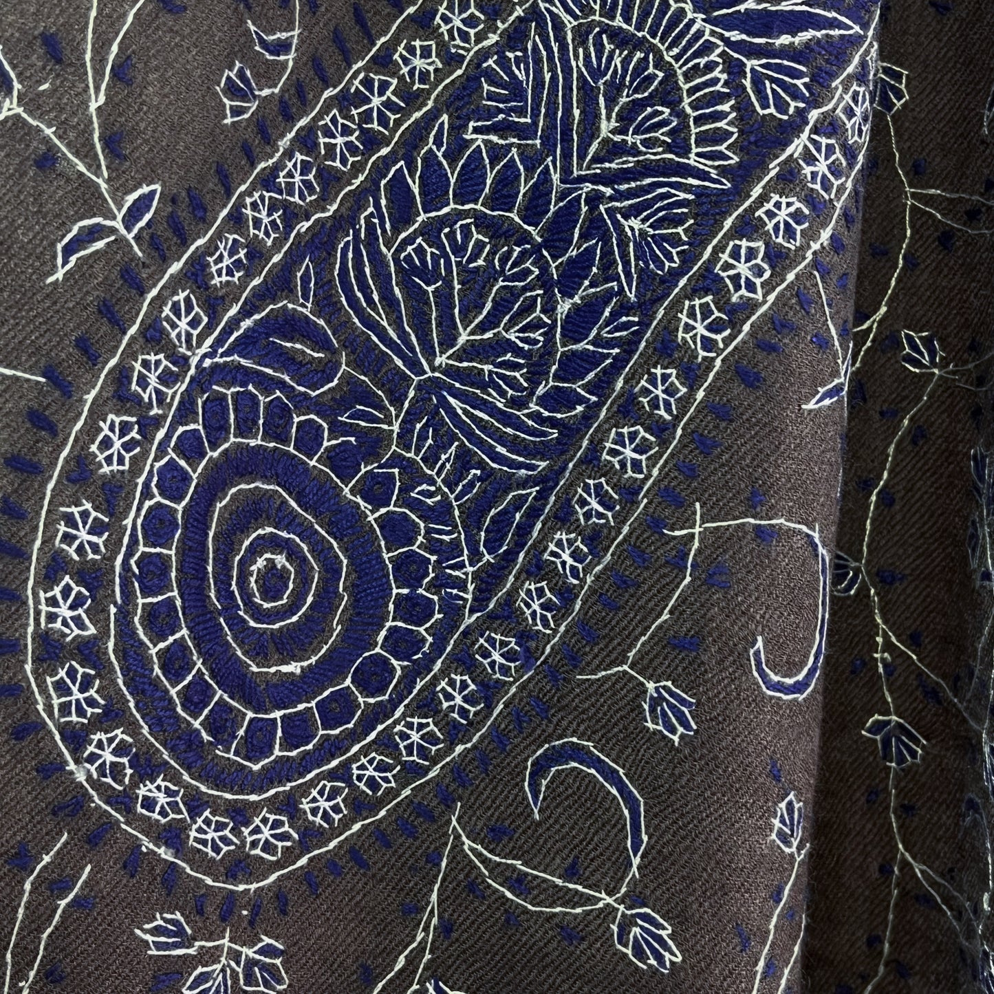 Wool Arly Hand Embroidered Stole (White/Light Green)