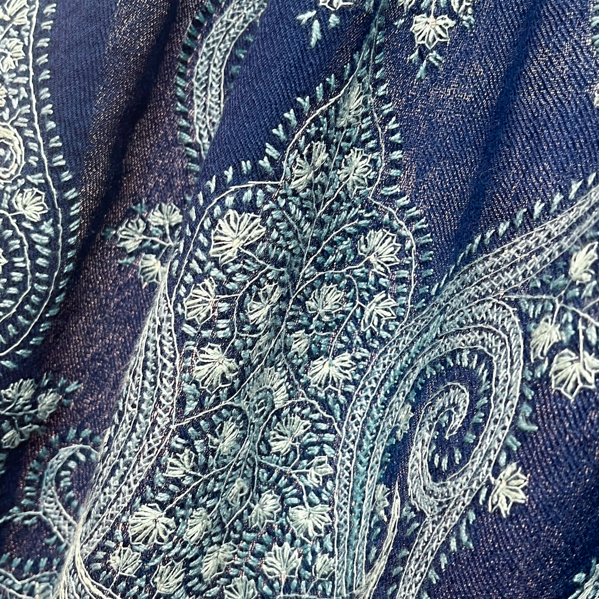 Paisley Waves ウール ニードル手刺繍ストール (ダークネイビー)