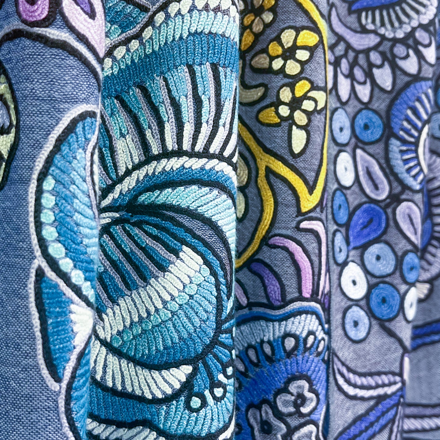 エキゾチックフラワー ウール&シルク アリー手刺繍ストール (ブルー)