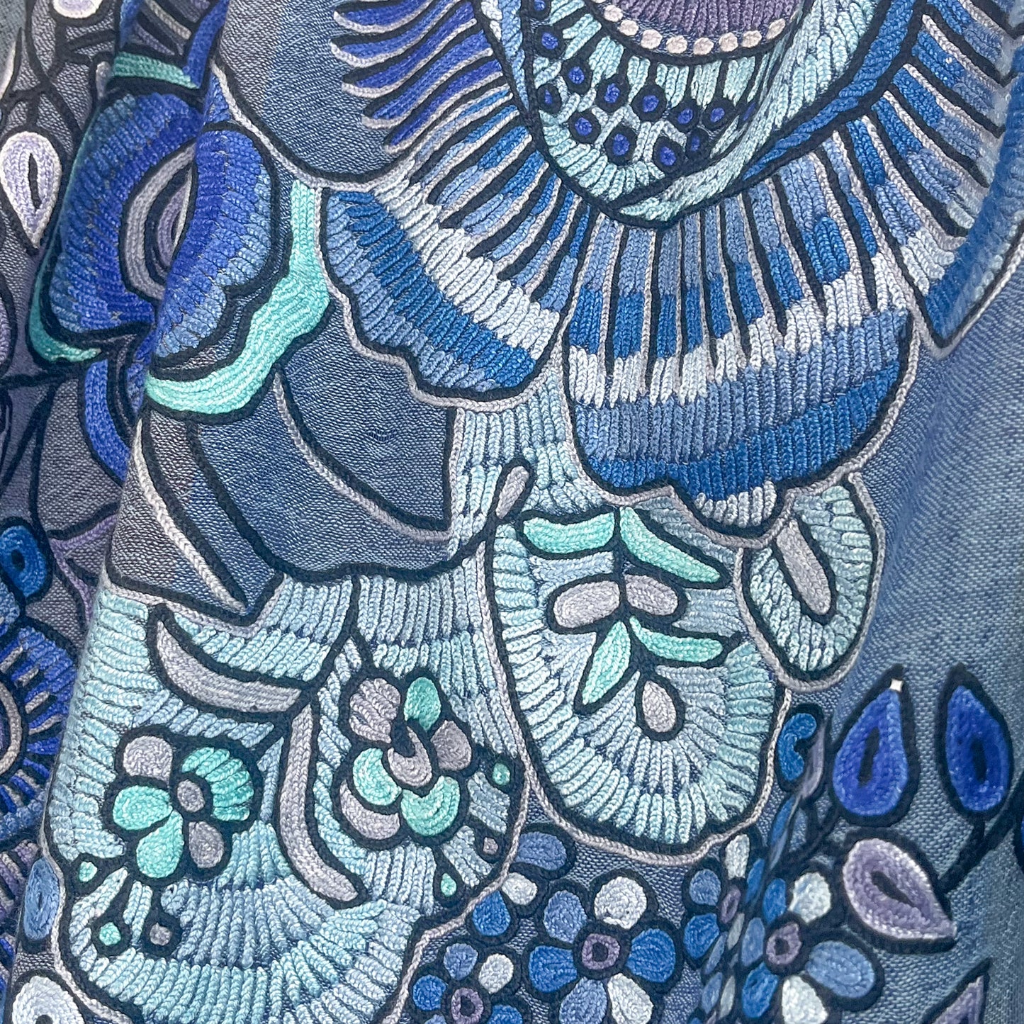 エキゾチックフラワー ウール&シルク アリー手刺繍ストール (ブルー)