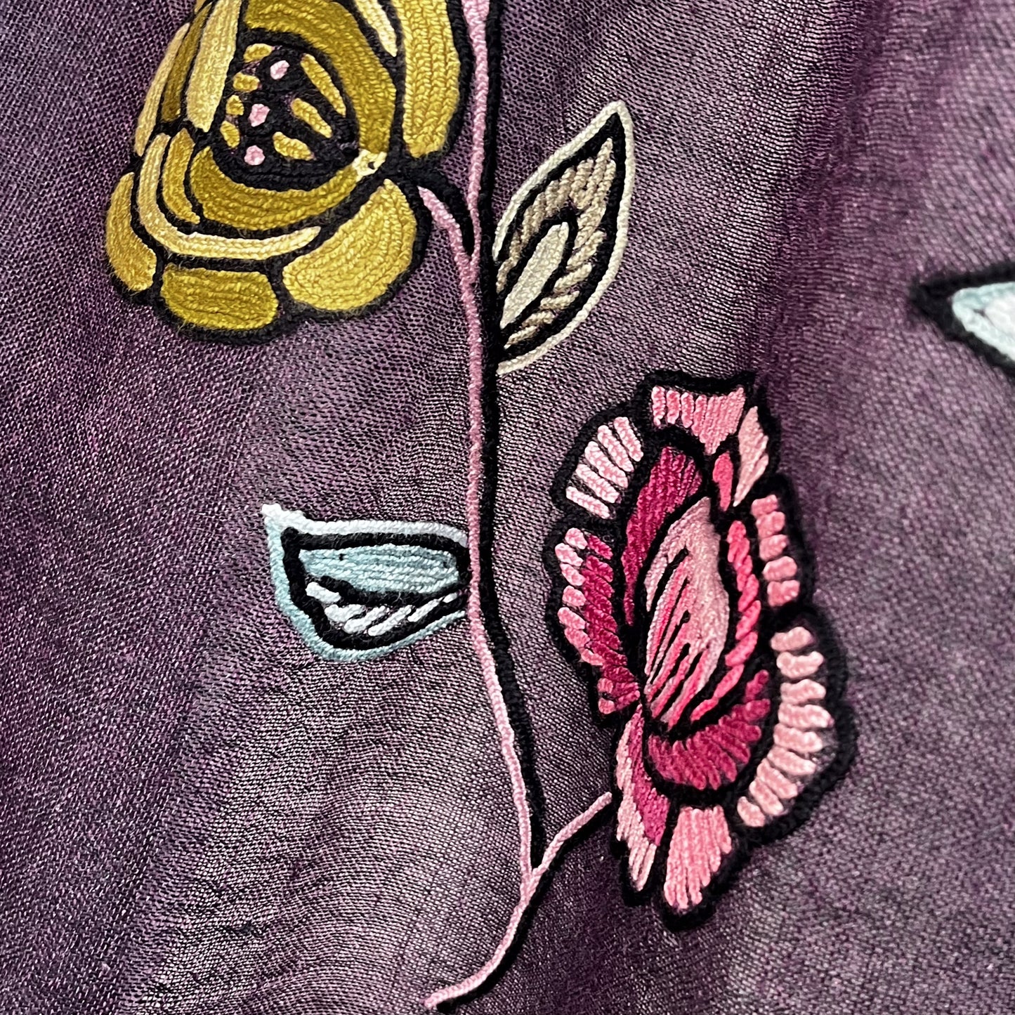 [Free Shipping] Exotic Flower Wool &amp; Silk Allie Hand Embroidered Stole 188cm x 57cm (Light Orange)