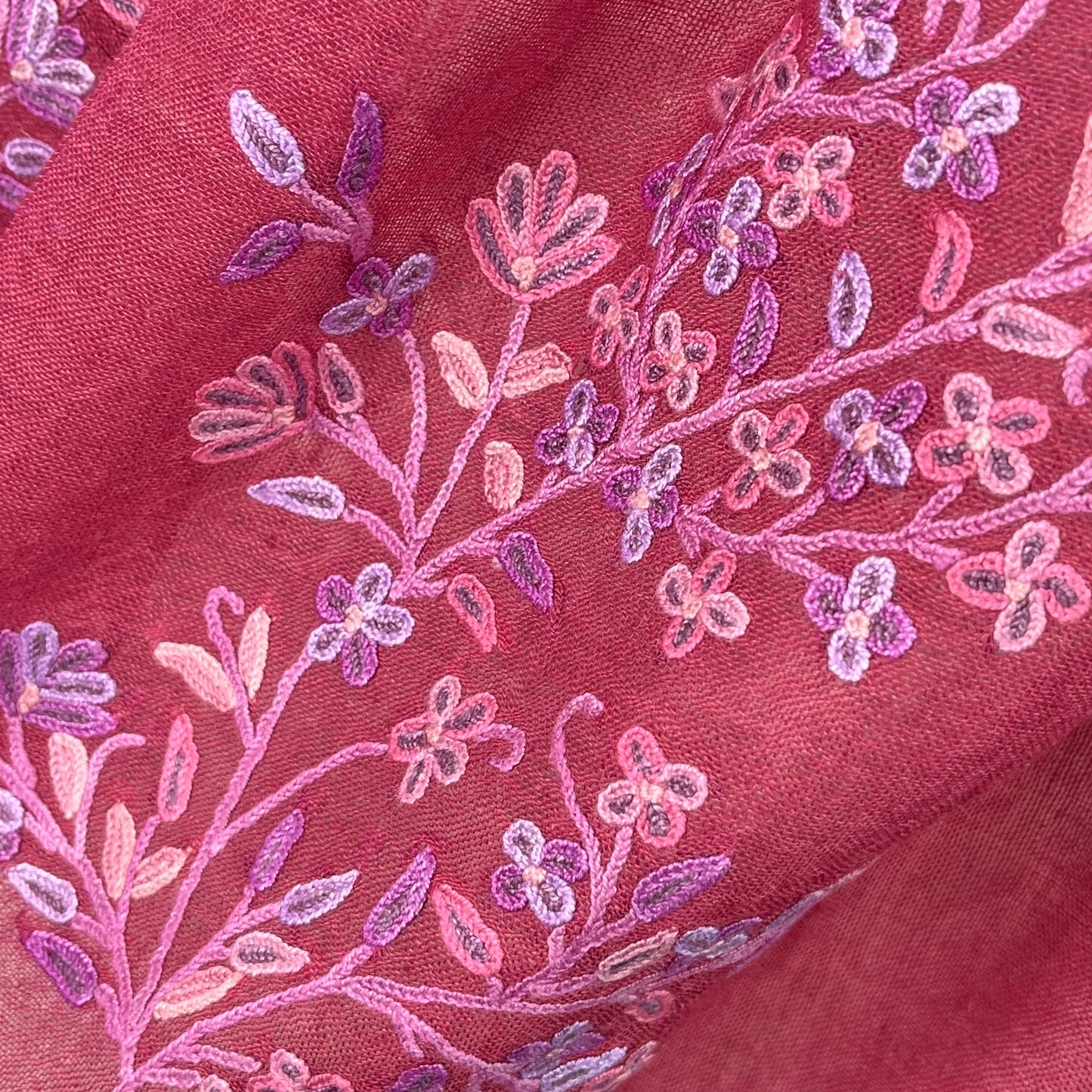 Flower Motif Gift Series Lightweight Wool &amp; Silk Allie Hand Embroidered Stole (Blue Gray)