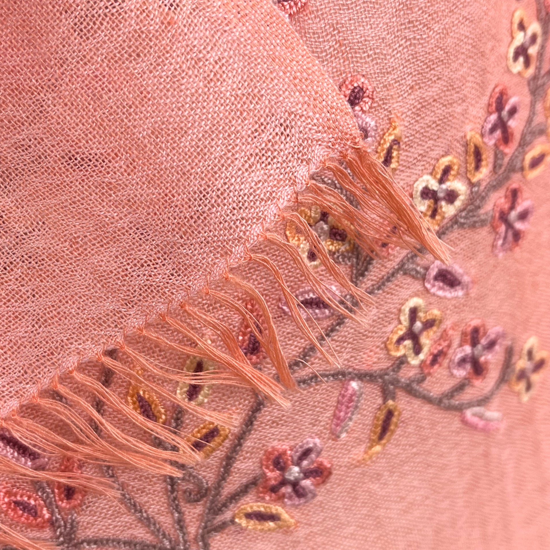 フラワーモチーフ ギフトシリーズ 薄手ウール&シルク アリー手刺繍