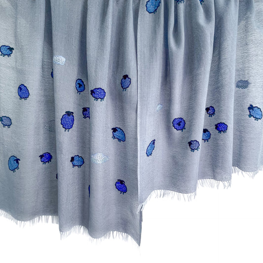 薄手ウール&シルク アリー手刺繍ストール (グレー)